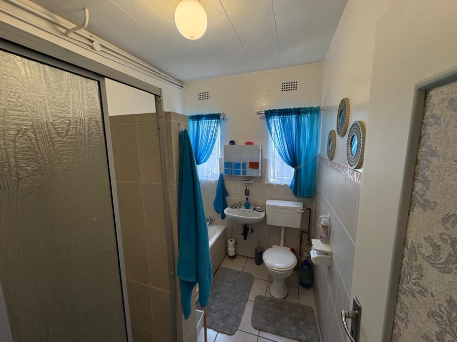 2 Bedroom Property for Sale in Sandania Free State